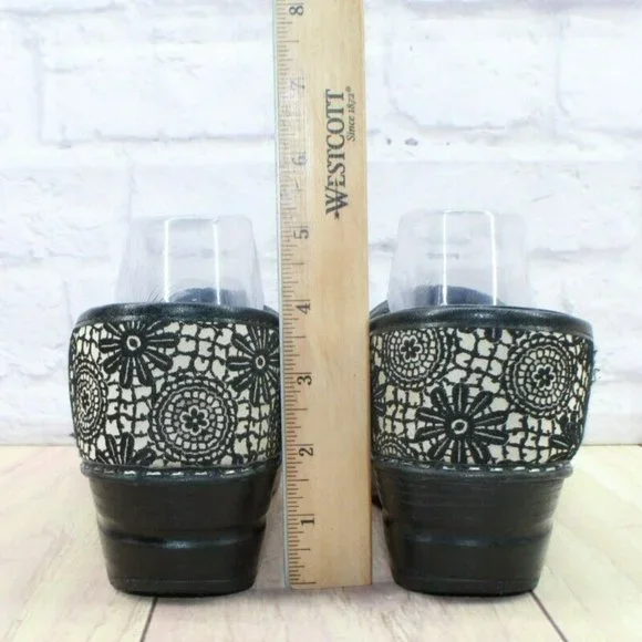 Sanita Multicolor Faux Leather Floral Pattern Slip on Clogs Size 10.5-11 - Picture 6 of 8